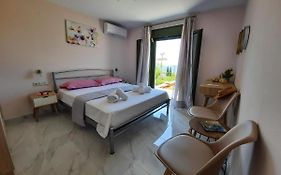 Freesia Grand Sea View Residence